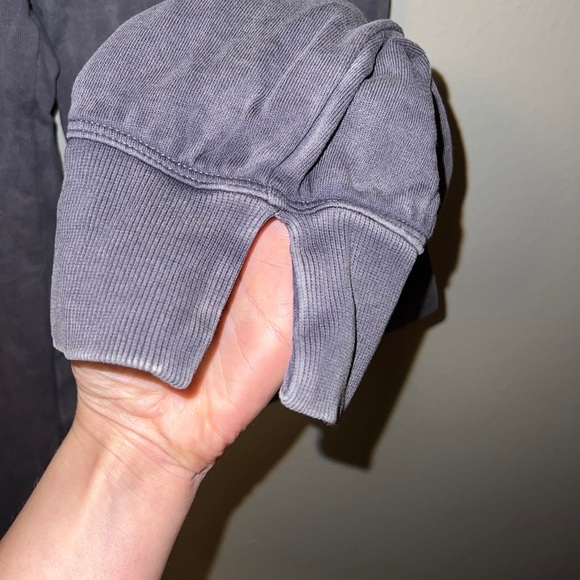 Universal threads - Picture 2 of 3